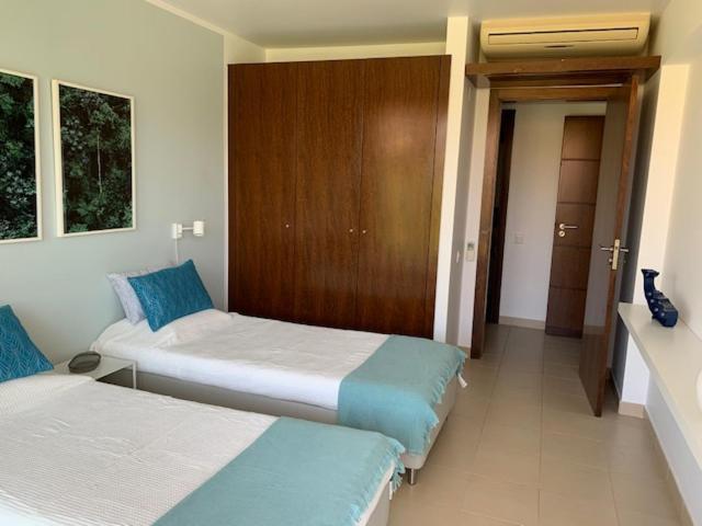 Ambassador Salgados Beach Suites Албуфейра Екстериор снимка